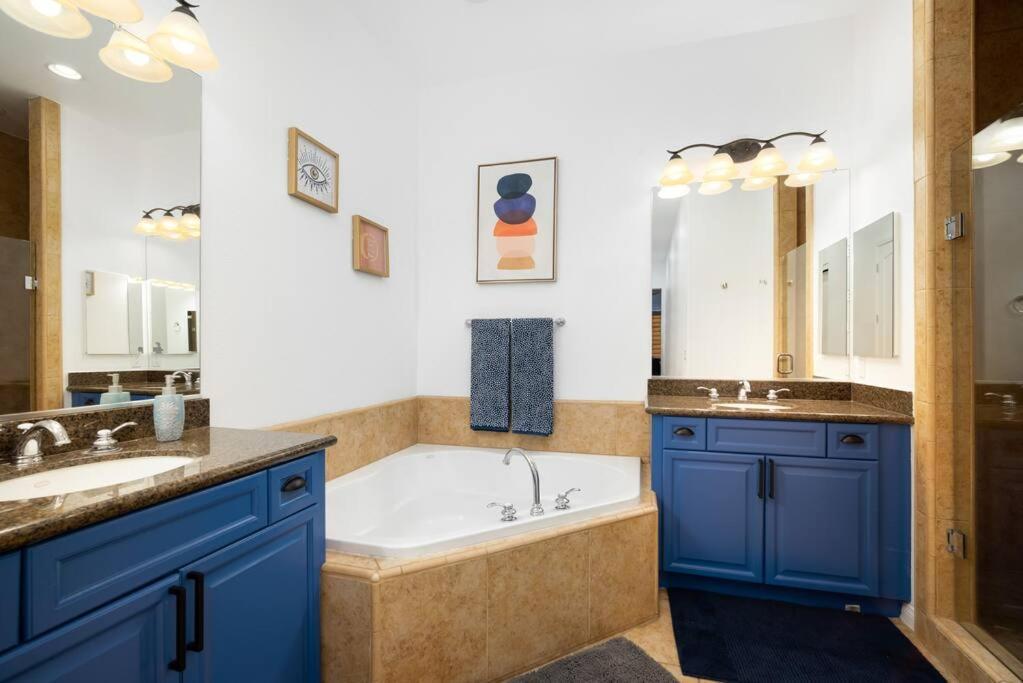 Legacy Villas: Spacious 3-Bed Villa with Pool Access and Entertainment La Quinta Exterior photo